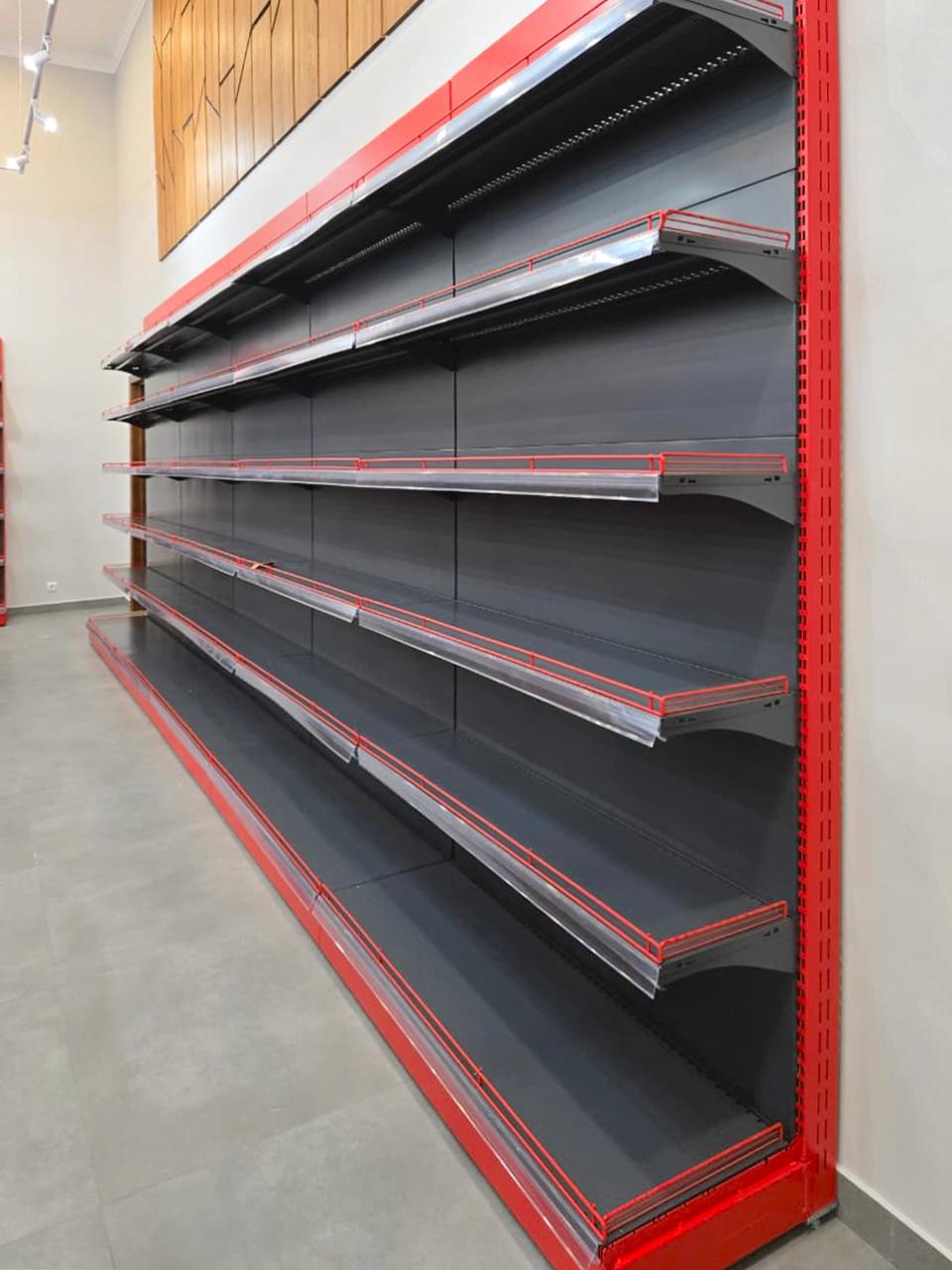 4RM Retail Shelving